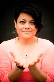 Hello dear friends, I am here to offer my massage therapy service. I am  specialized in working with injuries, chronic pain and mobility issues. I  work deep tissue and connective tissues to