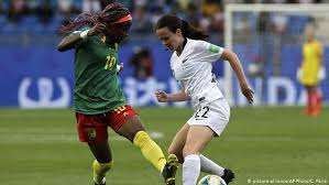 Pour rester informer du programme télé foot où que vous soyez, téléchargez notre application mobile et ne manquez aucun match, retransmission ou émissions de foot ! Coupe Du Monde Feminine De Football Le Cameroun Et Le Nigeria En 1 8eme De Finale Dw Sport Dw 21 06 2019