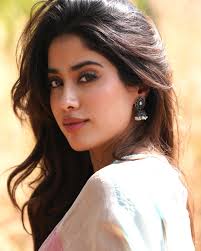 Happy Birthday to the gorgeous Janhvi Kapoor! 💖✨