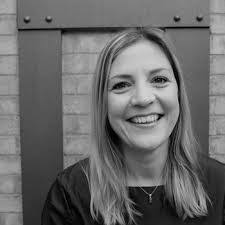 Callie Metz's Instagram, Twitter & Facebook