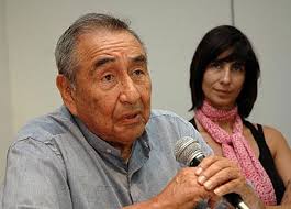 Se dio a conocer a nivel masivo por la publicidad gráfica que hizo para la marca de ropa benetton. Jaime Torres Y Carolina Peleritti Detras De Una Misma Ruta Sonora