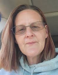 Paula Beason's Instagram, Twitter & Facebook