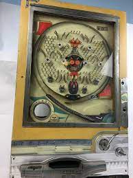 1970s Nishijin Japanese Pachinko Pinball Machine Orig Balls Rare Ebay Arcade Game Machines Vintage Japanese Vintage Games