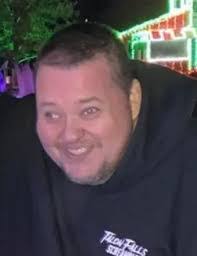 Dalton Vaughn's Instagram, Twitter & Facebook