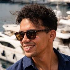 Lambo 👑 (@lamboez)