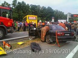 «bermula 1 january 2018 tol sg rasau dan tol bt 3 shah alam akan di mansuhkan yang baru di umumkan…» Tol Batu 3 Shah Alam Batu Tiga Toll Plaza Phase Three Demolition Complete All Lanes On Main Stretch Of Federal Highway Fully Open Paultan Org Controlla Orari E Distanze Di Viaggio Spuxasia
