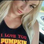 Hanna Ketty's Instagram, Twitter & Facebook