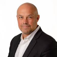 Aaron Mallery's Instagram, Twitter & Facebook