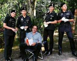 Nizen ayob dedah pengalaman disihir. Pelakon Drama Gerak Khas Nizen Ayob Meninggal Dunia