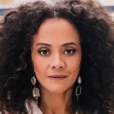 Aline Borges — The Movie Database (TMDB)