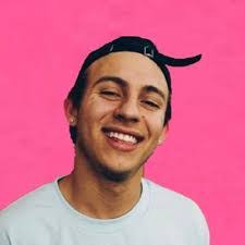 Austin Roseberry's Instagram, Twitter & Facebook