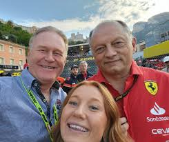 Fantastiskt att kunna dela ett intresse med sina barn och i helgen har jag  själv och min äldsta dotter varit på Formel 1. Bra väder, möten med gamla  vänner och hemmaseger för