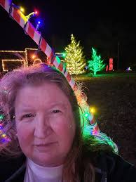 This crew came back for another year of memory-making! We're so grateful  you choose WonderLights as part of your holiday tradition.✨  #WonderlightsChristmas #ChristmasinOhio