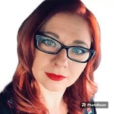 Janine Calhoun's Instagram, Twitter & Facebook