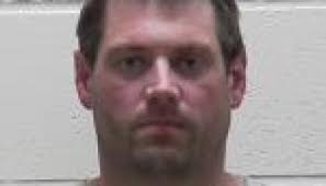 Clear Lake man toting meth tries in vain to elude police