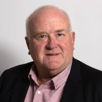 Leonard Hyde's Instagram, Twitter & Facebook