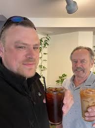 Good morning everyone kapetym #friends #cyclinglife #enjoy #coffeeshop