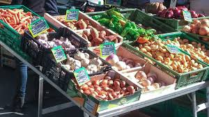 Mercredi 4 Novembre 2015 Marche Du Dimanche Legumes Frais Marche Quai