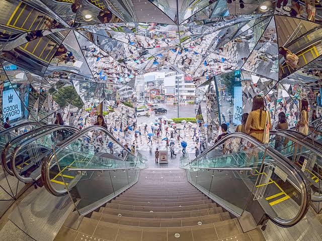 Omotesando – The World's Best Outdoor Modern Architecture Museum - Design Made in Japan