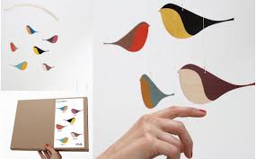 Petit oiseau, formes à personnaliser pour décorer. Mobile Oiseaux En Bois Decoration Chambre Bebe Et Enfant Cadeau Bebe Mobiles Bebes Deco Plafond