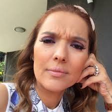 Akalın, makyajsız fotoğrafını instagram sayfasında takipçileri ile paylaştı. Demet Akalin Makyajsiz Fotograflari