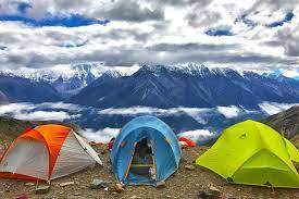Choosing A Tent For Camping Backpacking Family Tent Camping Camping Near Me Best Tents For Camping