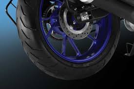 You can find few numbers of. R15 V3 Bike 2021 Price Mileage Specs Features Specifications India Yamaha Motor
