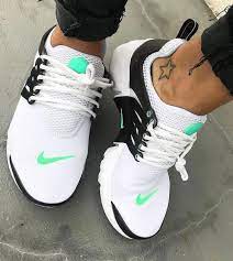 Wer seinen sportlich modernen lebensstil auch optisch gerne zeigt, ist mit den angesagten nike herrenschuhen auf dem richtigen weg. Pin Auf Style