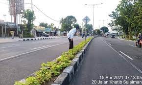 Hidupmu itu sama seperti uap yang sebentar saja kelihatan lalu lenyap. Dlh Padang Tanam Ubi Jalar Di Median Jalan Top Satu