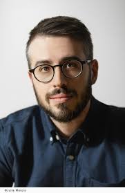 Un auteur de Batiscan reçoit un prix pour son premier roman