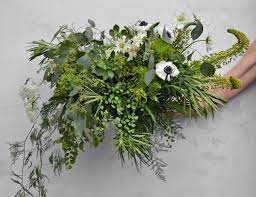 Some right reserved, and if the copyright of photo in this site is belongs to you, and then you want to remove. Verde Wedding Collection Red Square Flowers
