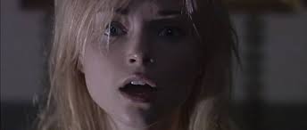 The House of Usher: Amazon.de: Miko, Izabella, Nichols, Austin, Grant,  Beth, Fischer, Stephen, McCarthy, Danielle, Kurian, Robin, Howland, Ann,  Cloake, Hayley, Miko, Izabella, Nichols, Austin: DVD & Blu-ray