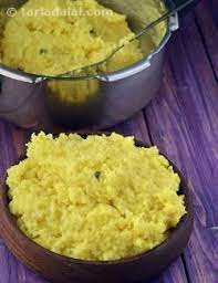 Moong Dal Khichdi Gujarati Recipe Recipe Khichdi Recipes By Tarla Dalal Tarladalal Com 621 Gujarati Recipes Recipes Food