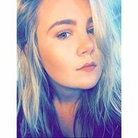 Kelsey Whiting's Instagram, Twitter & Facebook