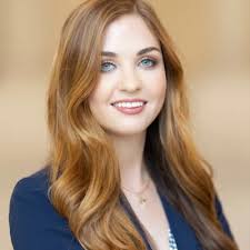 Grace Davis (@GraceDavis190)