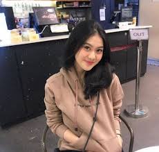 Check spelling or type a new query. 9 Potret Bintang Iklan Nabila Azzahra Visualnya Mencuri Perhatian