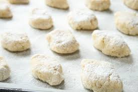 Ricciarelli Biscuits Maison Cupcake Dessert Recipes Easy Baking Desserts