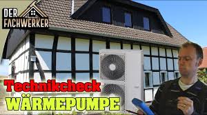 Gibt es einen zweiten wärmeerzeuger oder einen elektrischen heizstab, der die pumpe in hochzeiten unterstützt, spricht man von bivalenten. Warmepumpe Im Altbau Der Grosse Technikcheck 2020 Youtube