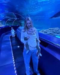 Night out with the missus. Yeah nuey!!!