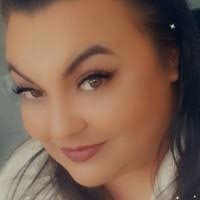 Erica Gillette's Instagram, Twitter & Facebook