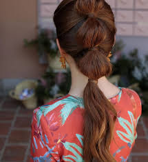 Chignon basso e spettinato acconciature raccolte, acconciature per il matrimonio, idee per acconciature,. Acconciature Cerimonia Idee Capelli Lunghi Corti E Medi Amica