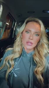 Chanel Goode's Instagram, Twitter & Facebook