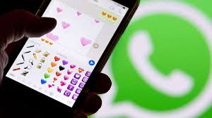 What you share with your friends and family stays between you. Whatsapp Verargert Nutzer Mit Zwangsupdate Jetzt Kommt Uberraschend Die Wende Netzwelt