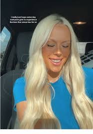 Lexi Brady's Instagram, Twitter & Facebook