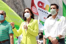 Clara luz flores, candidata de la coalición juntos haremos historia en nuevo león advirtió que de ganar la gubernatura irá contra todos los políticos que han encabezado actos de corrupción. Cyvs7nxdjfcpum