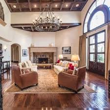 Live While You Re Young At Louis Tomlinson S Calabasas Mansion Interior Architecture Design Renting A House Louis Tomlinson House