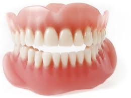 Gigi adalah bagian tubuh yang identik pada diri manusia, sehingga sangat mempengaruhi penampilan setiap orang. Harga Pasang Gigi Palsu Paling Murah Di Bandar Lampung Tanjung Karang Natar Bandara Raden Intan Babeh Dental