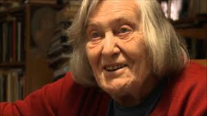 Margherita sposò il letterato aldo de rosa il 19 febbraio 1944, con una cerimonia religiosa celebrata nella chiesa di san leonardo in arcetri, nonostante le riluttanze iniziali. Margherita Hack Google Doodle L Astrofisica Avrebbe Compiuto 99 Anni