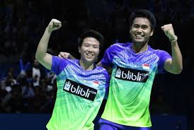 He is an olympic games gold medalist, four time world champion, two time asian games gold medalist. Hendra Setiawan Ajak Liliyana Berpasangan Sebelum Pensiun Republika Online