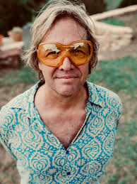 I hope you enjoy the music video for my new single “I'm A Dead Man”, which  will be streaming everywhere